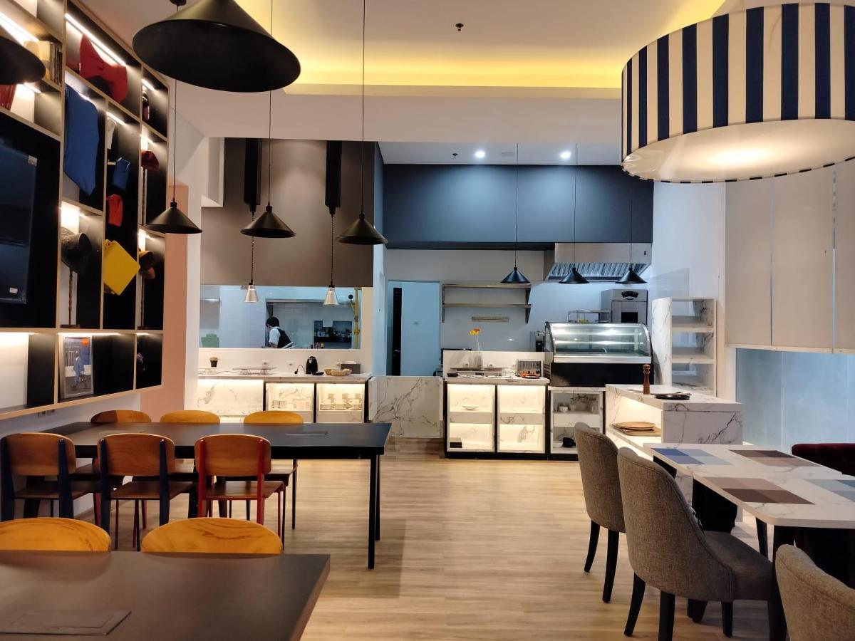 Hotel Moritz Biz Gandaria Jakarta Exteriér fotografie